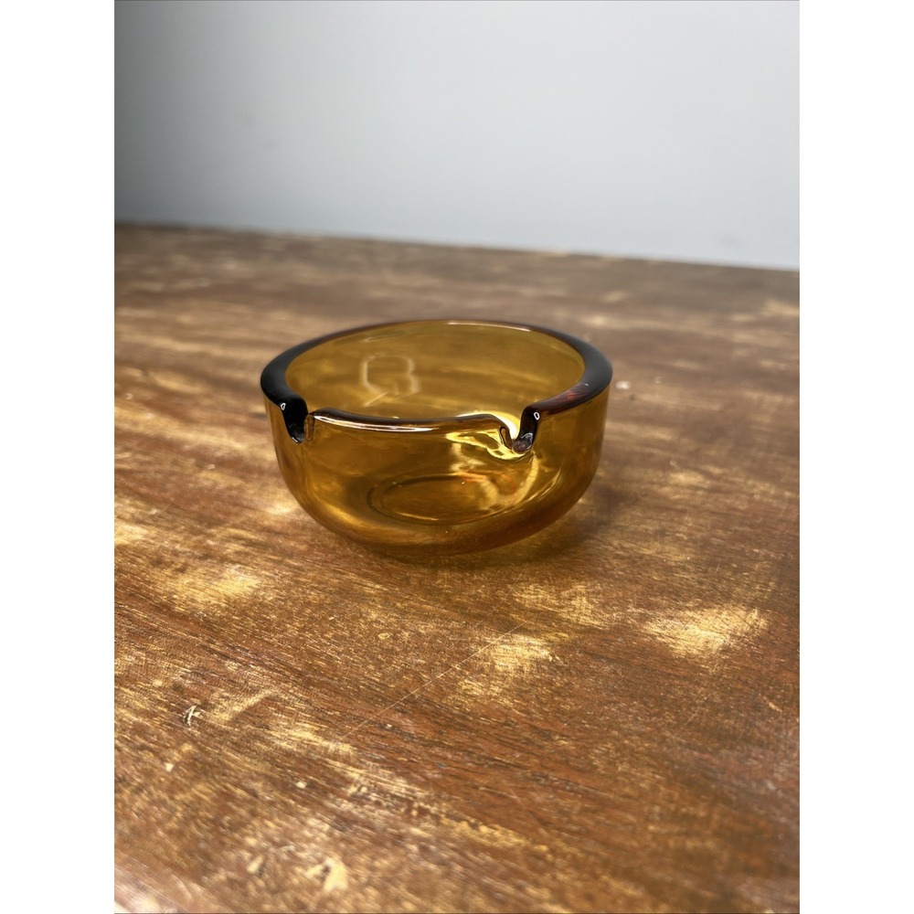 Vintage MCM Amber Glass Ashtray 3.5" Round Heavy Honey Golden Ash Tray 2 slot - Picture 8 of 8